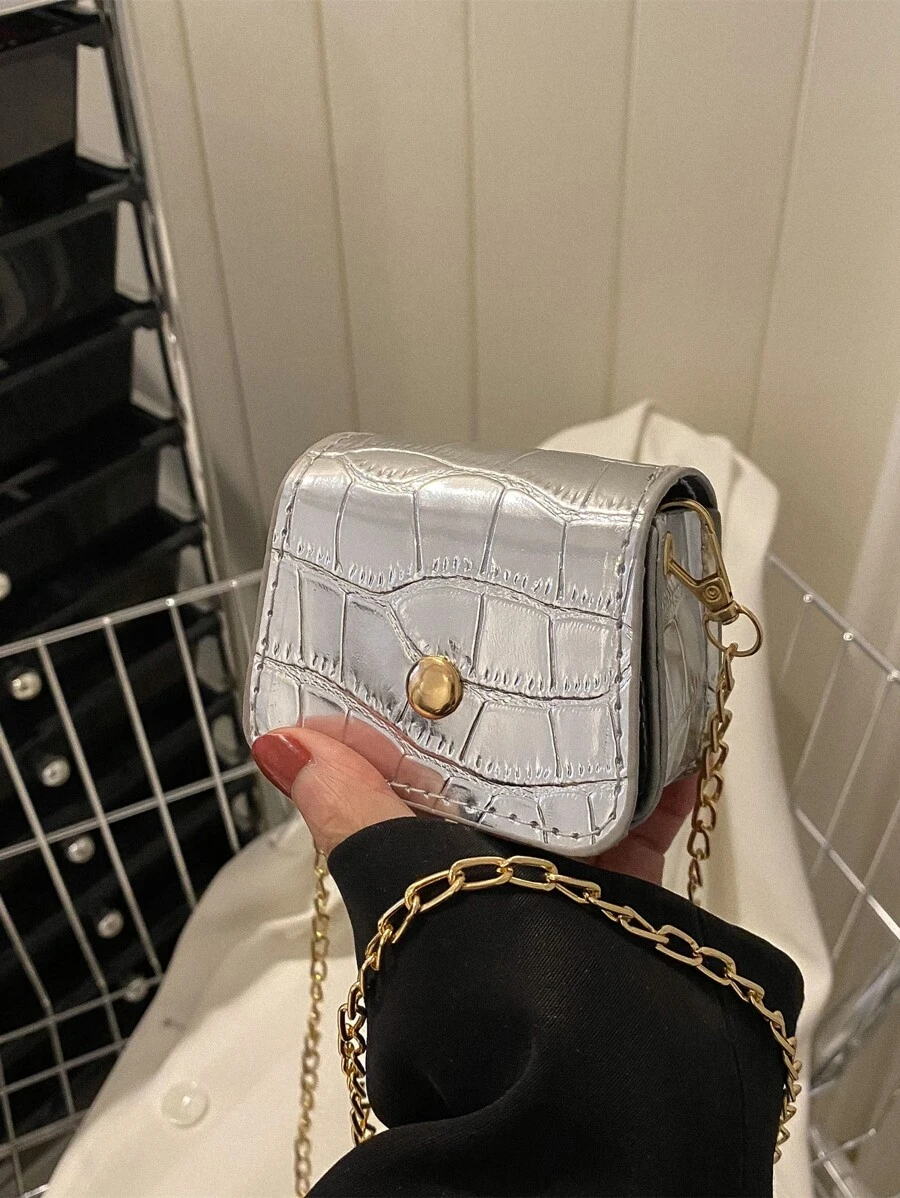 迷你金屬質感鱷魚壓紋翻蓋鏈條馬鞍包