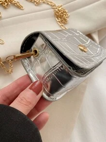 迷你金屬質感鱷魚壓紋翻蓋鏈條馬鞍包