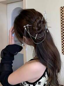 仿珍珠和花朵装饰发夹优雅情人节