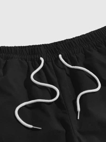 ROMWE MEN Street Life Guys Slogan Graphic Drawstring Waist Cargo Pants - Black - View 3