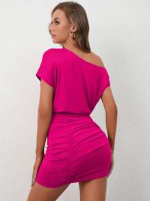 INAWLY 不對稱領肩部打結褶邊緊身連衣裙 - 玫紅色 - 查看 2