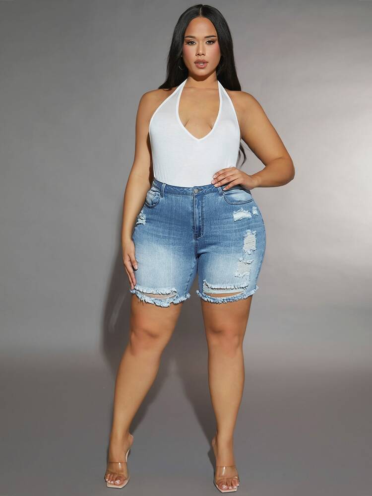 SHEIN SXY 大碼高腰破洞毛邊牛仔短褲 - 中等水洗藍 - 查看 3