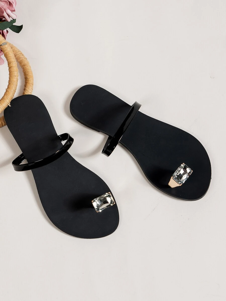 Women Rhinestone Decor Toe Ring Flat Sandals, Fashionable Black Thong Sandals,Spring Summer Outfits
