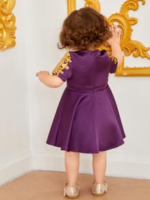 SHEIN Baby Baroque Print V Neck Dress - Purple - View 2