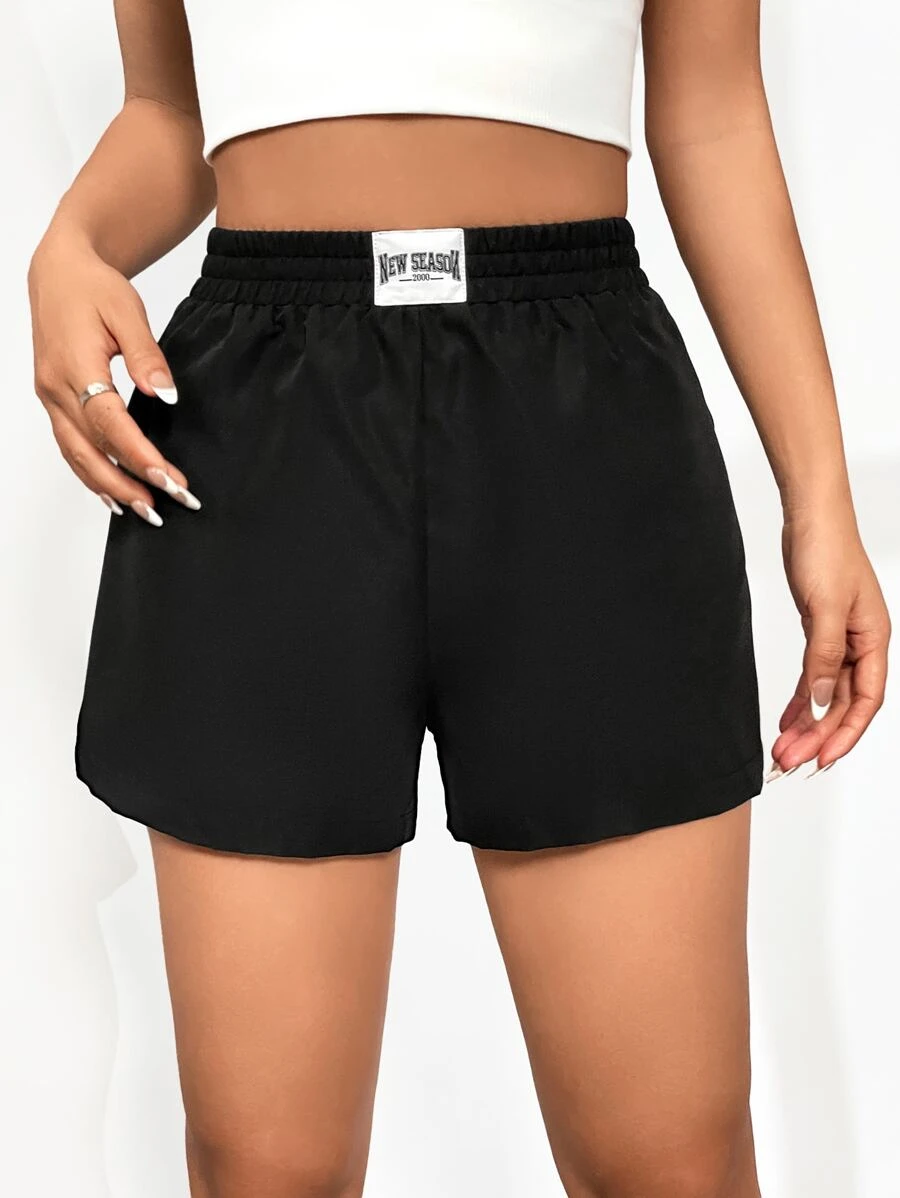 SHEIN EZwear Quần đùi nữ Đắp vá Lá thư Giải trí - màu đen - Xem 1