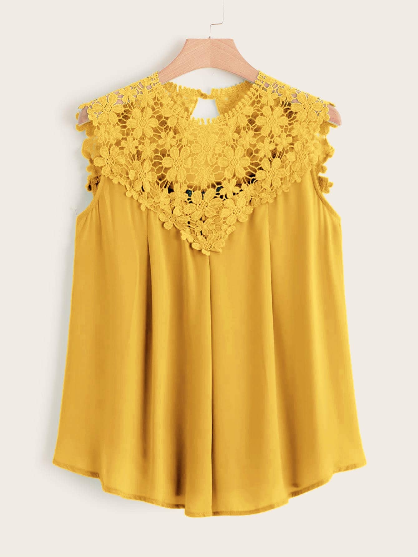 SHEIN Clasi Plus Guipure Lace Yoke Sleeveless Blouse - Yellow - View 1