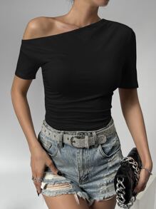 SHEIN Privé 素色不對稱領側收褶T恤 - 黑色 - 查看 1