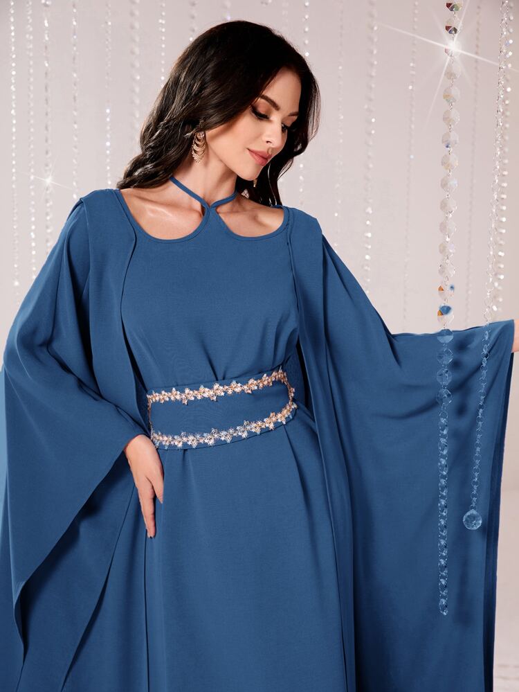 Appliques Detail Cloak Sleeve Kaftan Dress