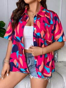SHEIN Holidaya Áo sơ mi Plus Size Túi Nút phía trước Tất cả trên in Giải trí - Nhiều màu - Xem 1