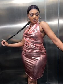 SHEIN SXY 大碼前垂褶露背金屬質感吊脖緊身連衣裙 - 藕粉色 - 查看 7