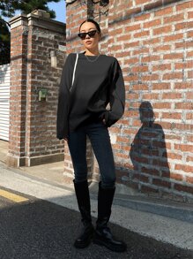 DAZY Áo thun dài tay cổ rớt vai trơn, trang phục mùa thu, trang phục đi học, kiểu dáng preppy. - màu đen - Xem 5