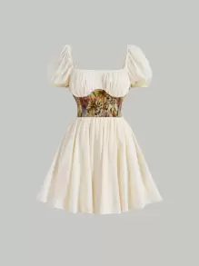 SHEIN MOD Đầm Dây kéo Nếp gấp Phần Ngực Hoa Giải trí - Màu be - Xem 1