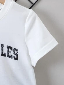 SHEIN 小男童字母圖案T恤和條紋圖案佩斯利印花短褲