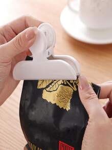 1pc ABS Sealing Clip, Minimalist Green Food Sealing Clip For Home - Green - View 4