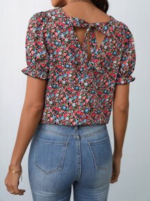 SHEIN Frenchy Ditsy Floral Print Tie Back Puff Sleeve Blouse - Multicolor - View 1