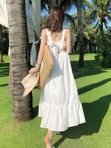 Vestido de tirantes unicolor corbata de lazo trasero bajo con fruncido - Blanco - Ver 2