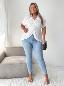 SHEIN Privé 大碼前扭結蝙蝠袖襯衫 - 白色 - 查看 5