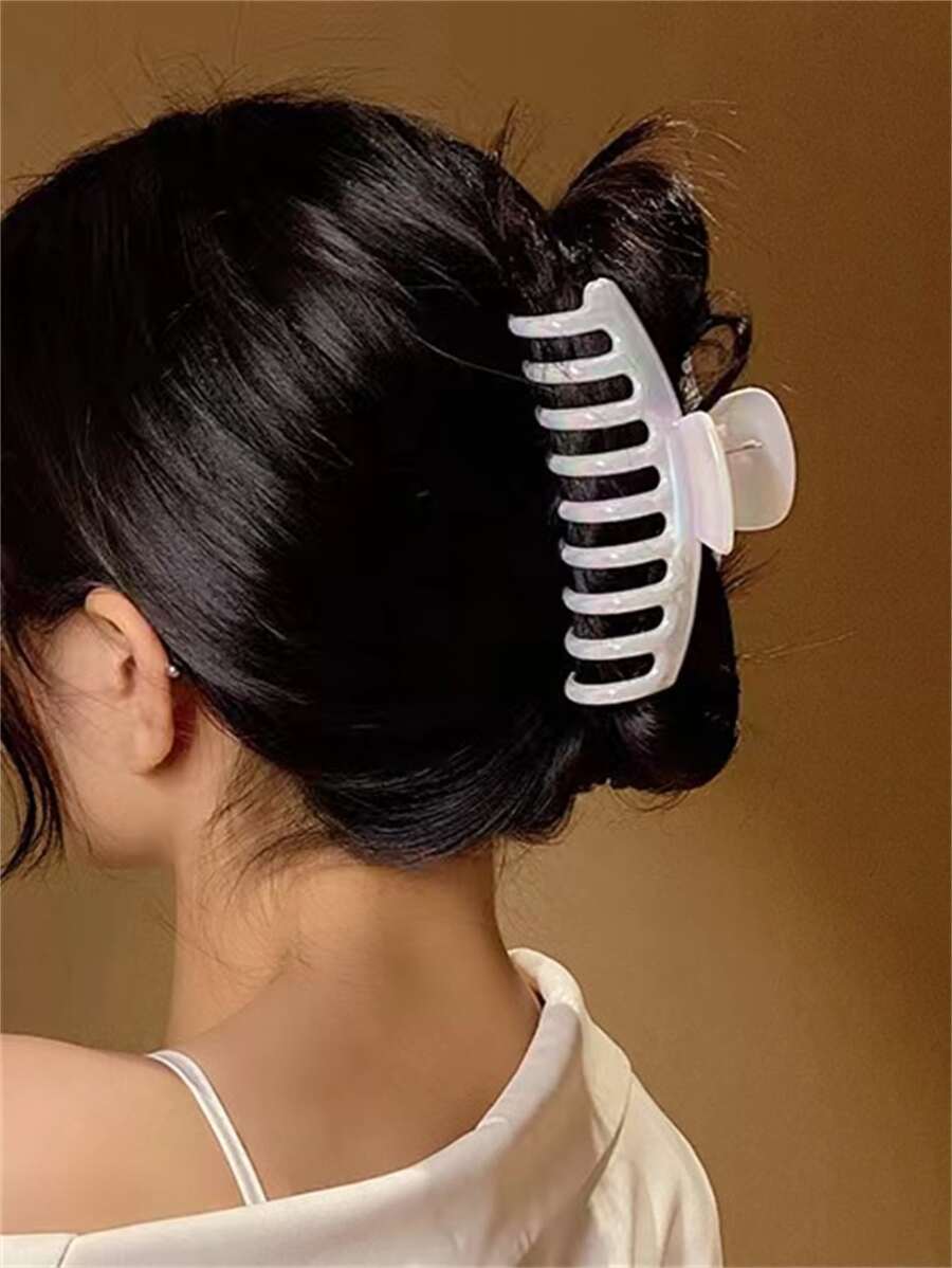 Minimalist Hair Claw - White - View 1