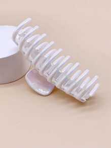 Minimalist Hair Claw - White - View 2