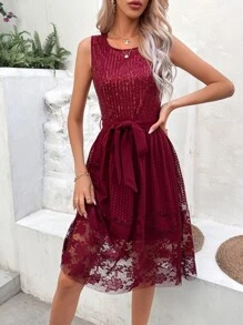 SHEIN Privé Contrast Lace Belted Dress - Burgundy - View 2