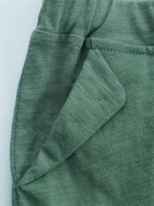 Young Boys' Hawaiian Style Print Short Sleeve T-Shirt And Shorts Set For Summer