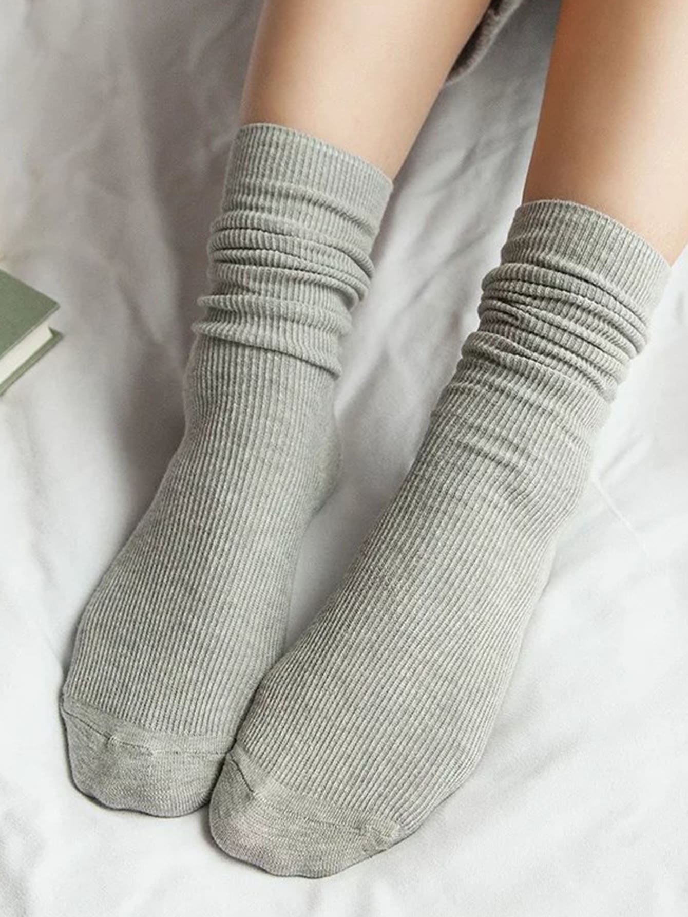 1 par de calcetines clásicos de pelo liso para mujer, adecuados para todas las estaciones y fáciles de combinar - Gris Claro - Ver 1