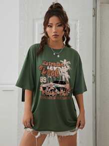 SHEIN EZwear Camiseta de hombros caídos con estampado de coche y slogan - Verde militar - Ver 3