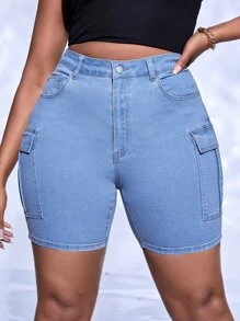 SHEIN SXY 大碼側翻蓋口袋工裝牛仔短褲 - 淺色水洗藍 - 查看 3