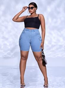 SHEIN SXY 大碼側翻蓋口袋工裝牛仔短褲 - 淺色水洗藍 - 查看 4