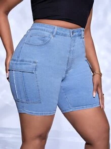 SHEIN SXY 大碼側翻蓋口袋工裝牛仔短褲 - 淺色水洗藍 - 查看 6