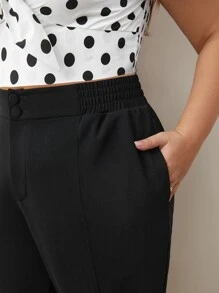 SHEIN Frenchy Plus Solid Slant Pocket Trousers - Black - View 2