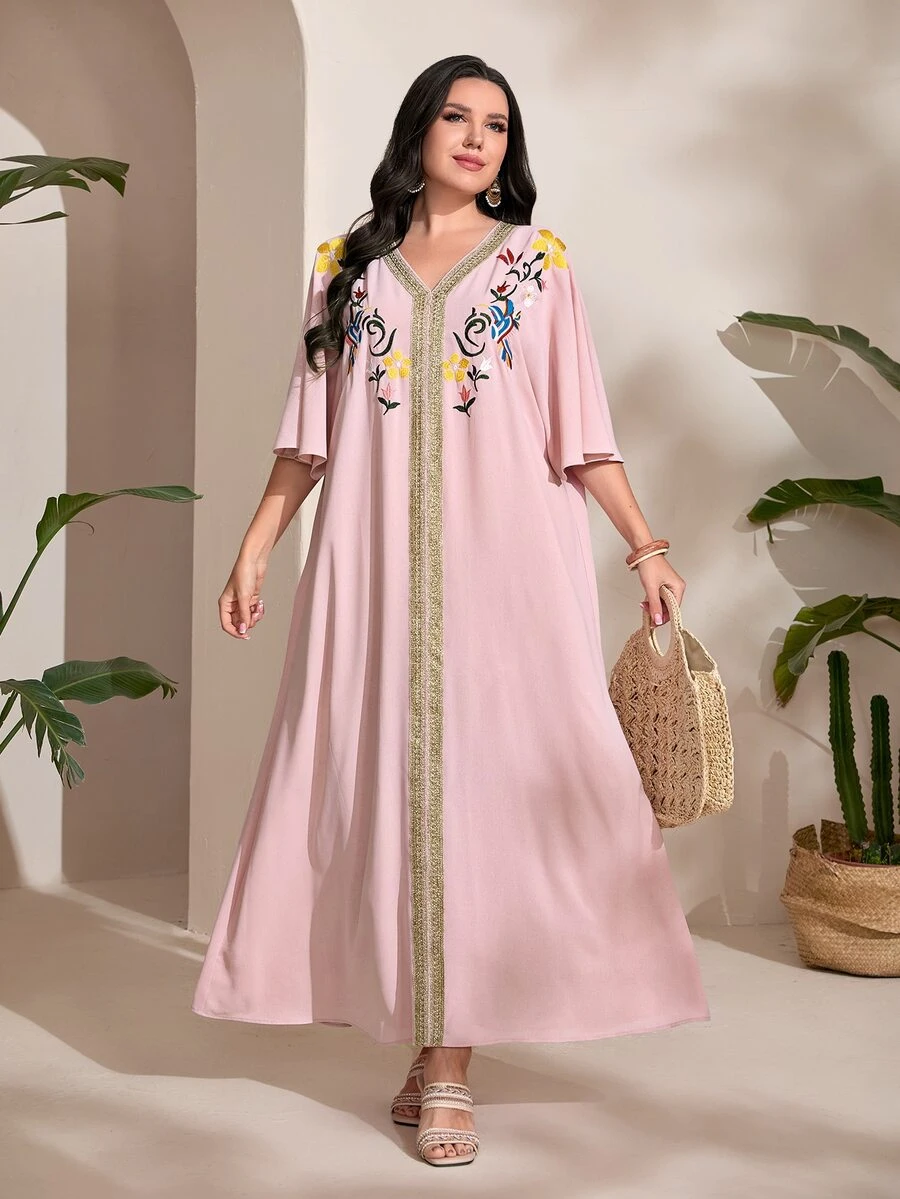 Modelyn Plus Embroidery Floral Pattern Contrast Tape Butterfly Sleeve Dress - Baby Pink - View 1