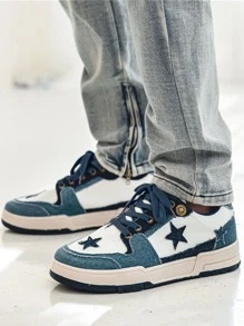 Men Star Pattern Lace-up Front Skate Shoes