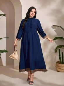 Mulvari Vestido con cinta en contraste con lentejuelas ribete con botón delantero - Azul Marino - Ver 2