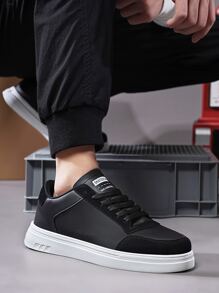 男士字母圖案前綁帶運動戶外運動鞋 - 黑色 - 查看 1