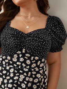 SHEIN Frenchy 大碼小雛菊高衩連衣裙 - 彩色 - 查看 2