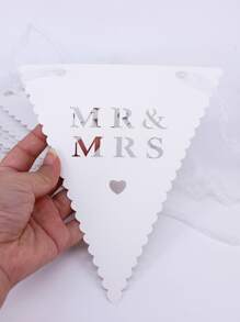 1入組白色浪漫花邊三角旗掛布，上面印有"MR&MRS"，適用於戶外婚禮慶典裝飾 - 白色 - 查看 2