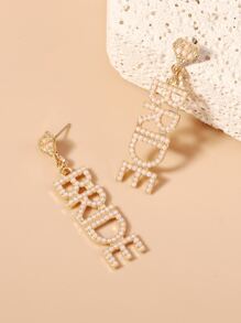 Pendientes largos con perla artificial con letra - Multicolor - Ver 2