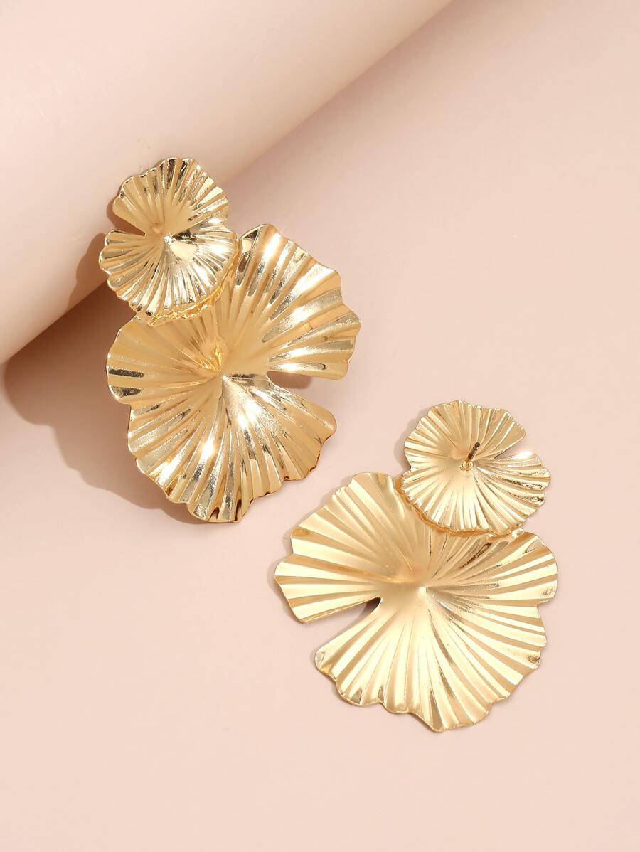 Textured Lotus Leaf Stud Earrings - Yellow Gold - View 1