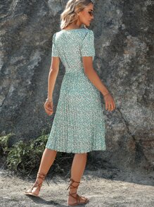 SHEIN Holidaya Ditsy Floral Print Belted Dress - Mint Green - View 2