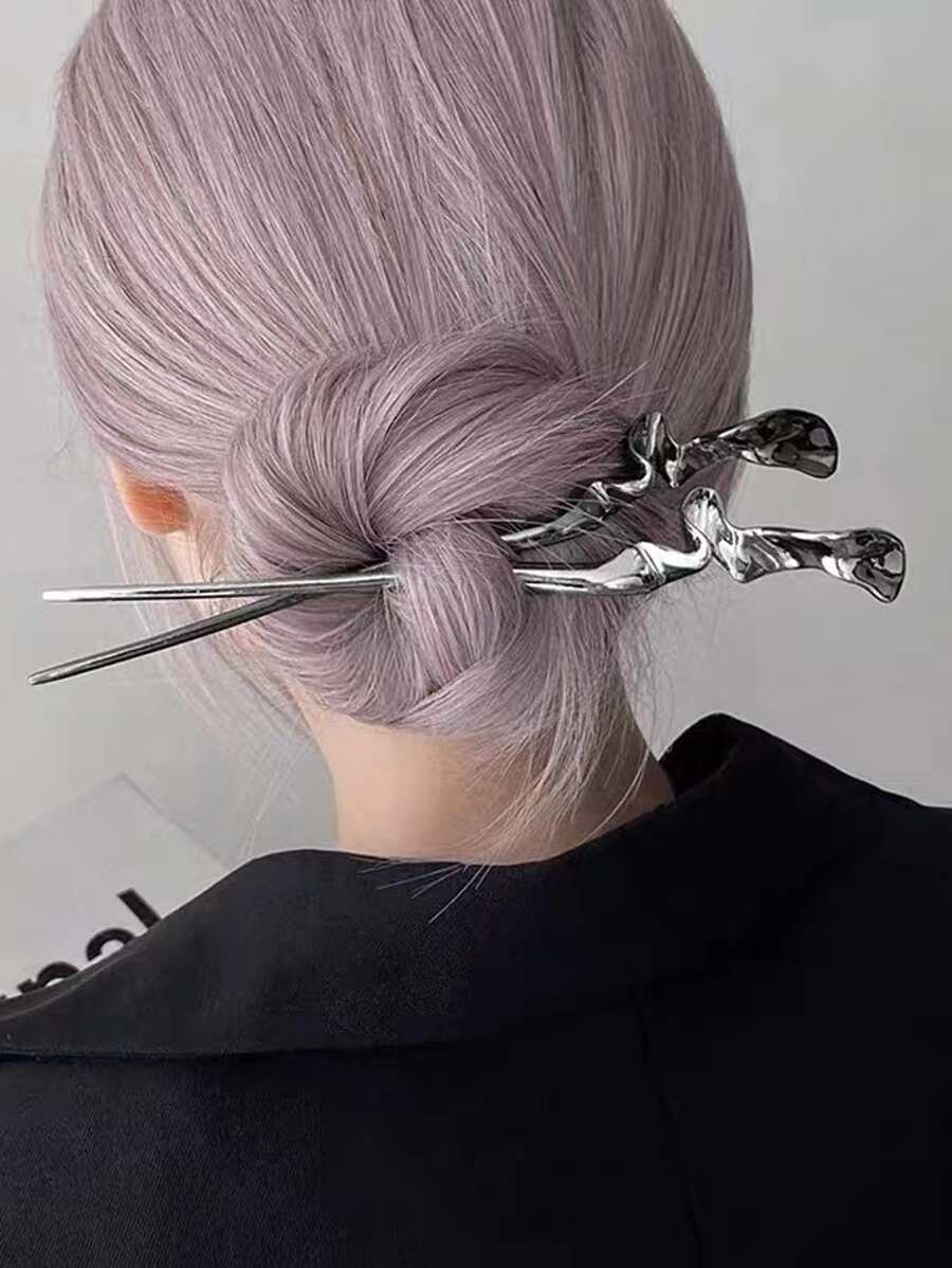 1pc Random Textured Metal Design Hair Pin Street Skull Skeleton,Y2k,Hair Accessories,Hairpin Hair Bun Hair Bun Maker Bun Hair Piece Hair Styling Pins, School Stuff, Head Accessories