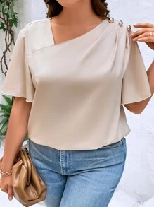 SHEIN Clasi Blusa sencilla, elegante y casual con cuello asimétrico, hombros y botón decorativo de hongo dorado en talla grande