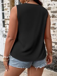SHEIN LUNE Plus Contrast Tape Sleeveless Blouse - Black - View 2