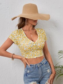 SHEIN VCAY Ditsy Floral Print Button Front Crop Tee - Multicolor - View 5