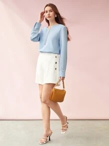 MOTF PREMIUM 不對稱鏈條細節襯衫 - 淺藍色 - 查看 6