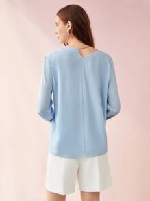 MOTF PREMIUM 不對稱鏈條細節襯衫 - 淺藍色 - 查看 7