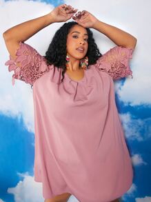 SHEIN CURVE+ Đầm Plus Size Tương phản ren màu trơn Giải trí - Bụi hồng - Xem 5