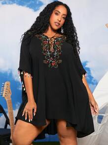 SHEIN CURVE+ 大碼花卉刺繡流蘇邊蝙蝠袖連衣裙 - 黑色 - 查看 6