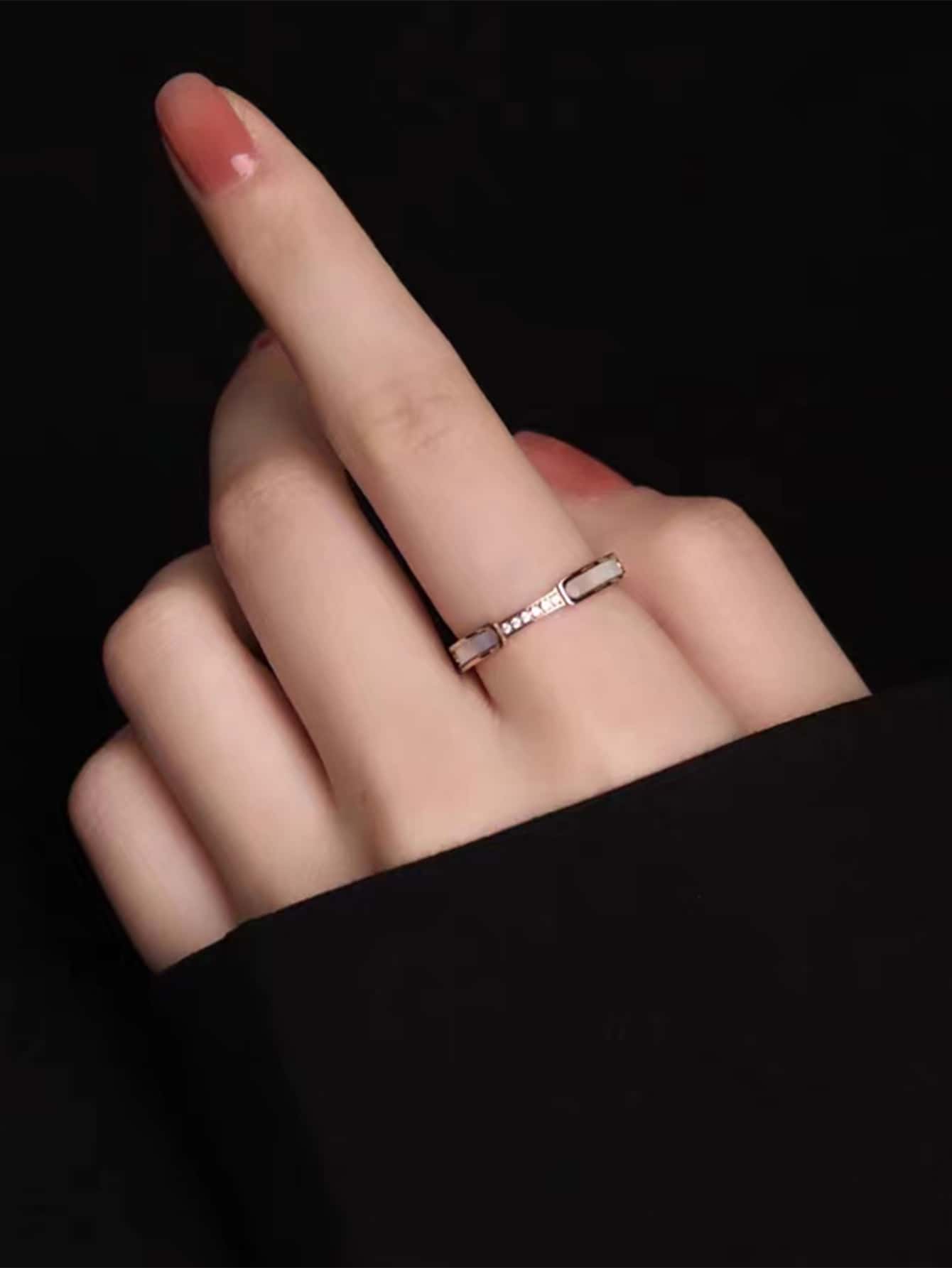 水鑽裝飾戒指 - 玫瑰金 - 查看 1