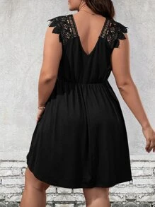 SHEIN Holidaya Plus Contrast Lace Solid Dress - Black - View 2
